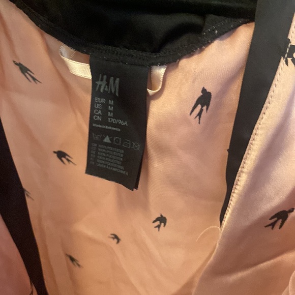 H&M Top Pink Soft Material with Black Tassels - Picture 3 of 3